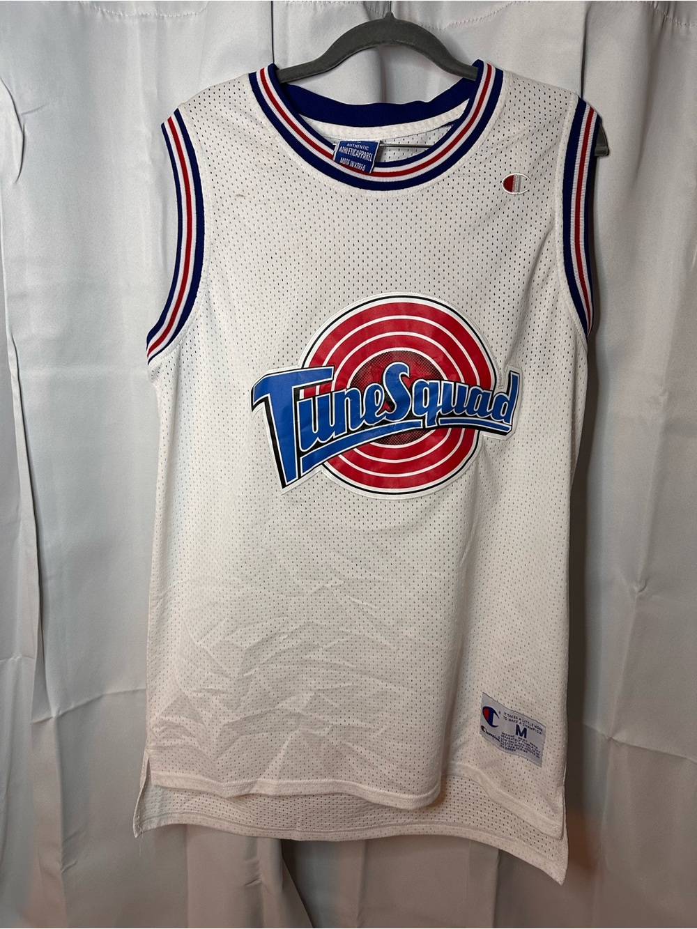 Champion Tune Squad LeBron James white basketball jersey Size M
